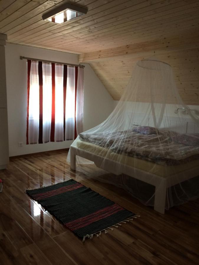 Bella Badacsony Apartmanhaz Daire Badacsonytomaj Dış mekan fotoğraf