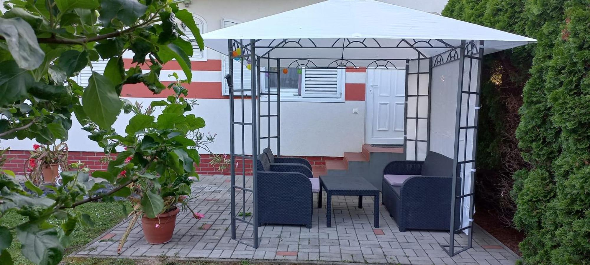 Bella Badacsony Apartmanhaz Daire Badacsonytomaj Dış mekan fotoğraf